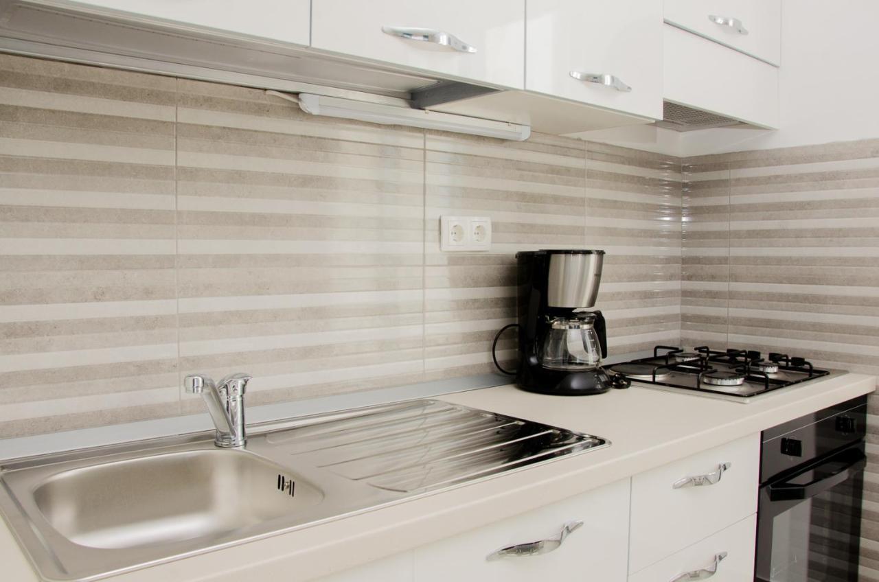 Apartman Leona Villa Nehaj Сень Экстерьер фото