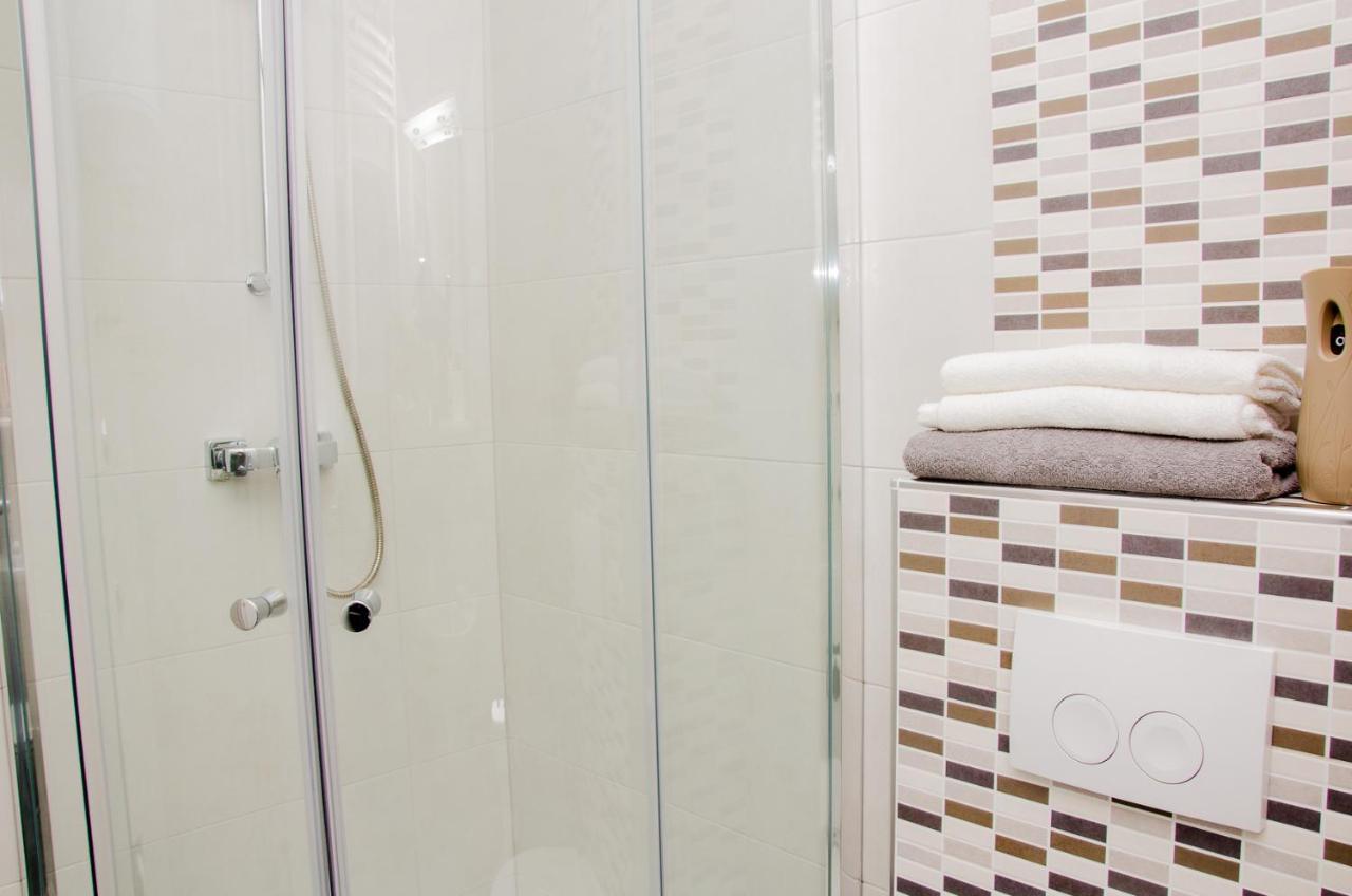 Apartman Leona Villa Nehaj Сень Экстерьер фото